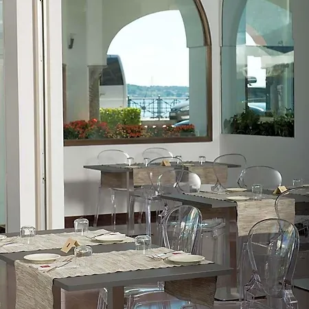 Shg Carlotta Hotel